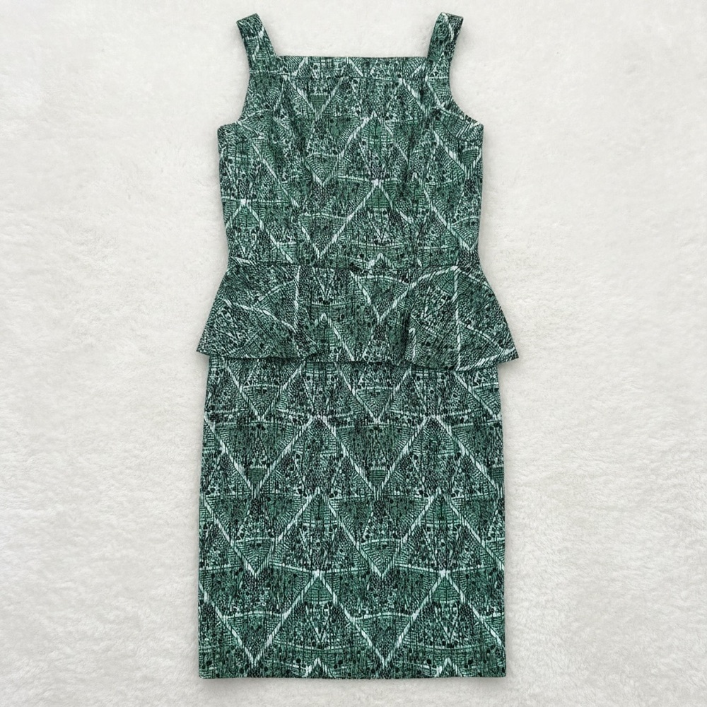 Nine West Women's Green White Knee Length Peplum Sheath Dress - Size 2
 b80